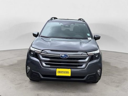 Certified 2025 Subaru Forester Premium AWD/4WD image 8
