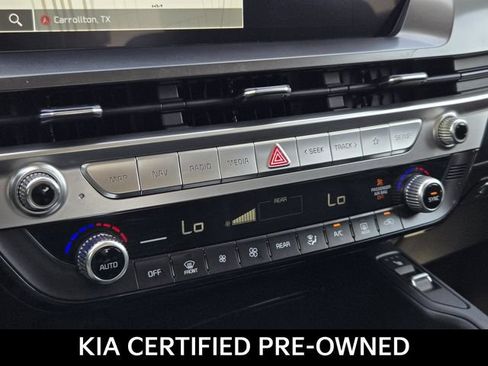 Certified 2024 Kia Telluride S w/ S Sunroof Package AWD/4WD image 23