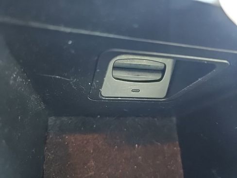Used 2011 Hyundai Sonata SE FWD image 17