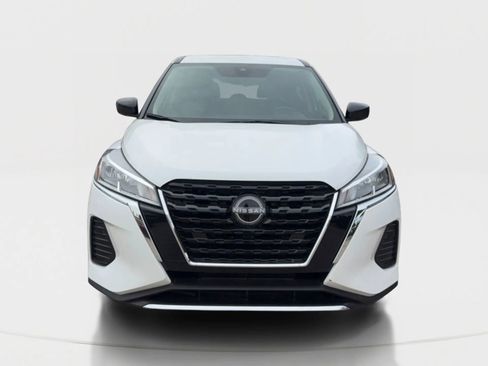Used 2024 Nissan Kicks S image 8