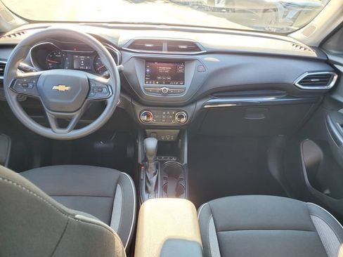 Certified 2023 Chevrolet TrailBlazer LT FWD image 13