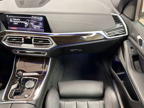 Used 2021 BMW X5 xDrive40i w/ Premium Package image 27