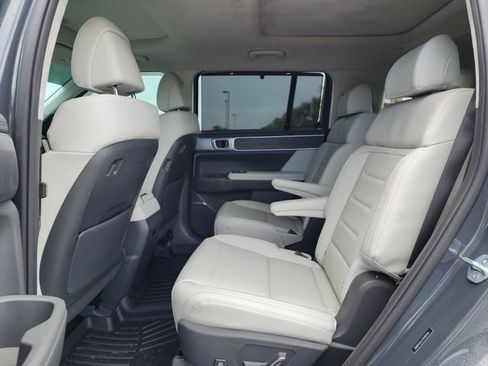 Used 2025 Hyundai Santa Fe Calligraphy AWD/4WD image 20