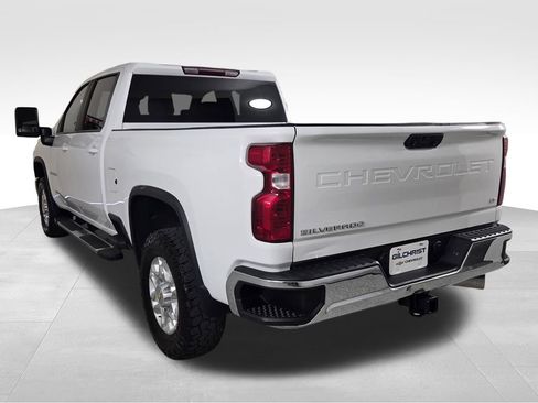 Used 2024 Chevrolet Silverado 2500 LT AWD/4WD image 5