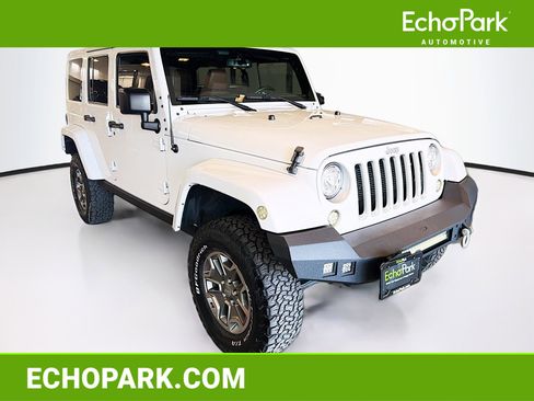 Used 2017 Jeep Wrangler Unlimited Sahara w/ Connectivity Group AWD/4WD image 1