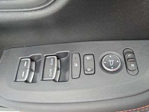 Used 2024 Honda HR-V Sport image 27