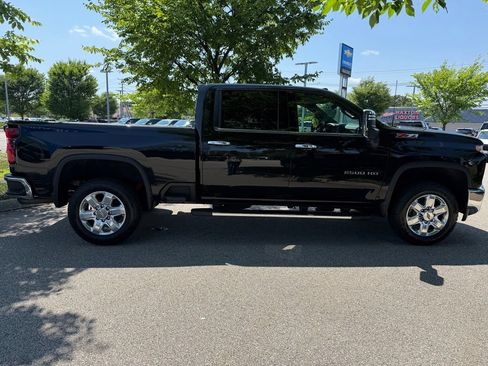 Used 2021 Chevrolet Silverado 2500 LTZ AWD/4WD image 6