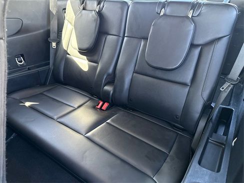 Certified 2023 Ford Explorer XLT w/ Equipment Group 202A image 17