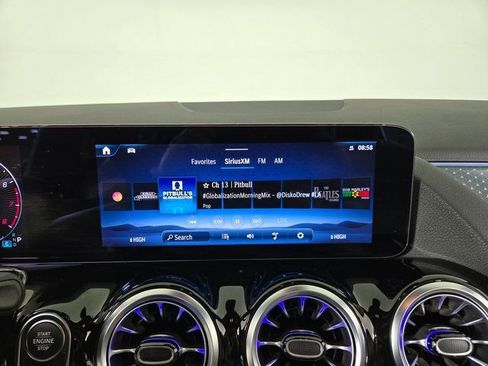 Certified 2025 Mercedes-Benz GLA 250 4MATIC image 25