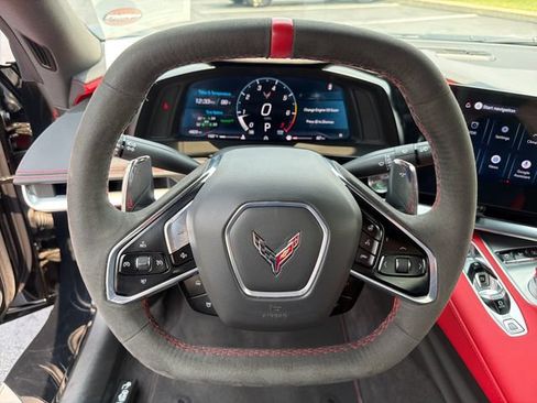 Used 2024 Chevrolet Corvette Stingray Preferred Cpe w/ 2LT RWD image 15