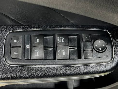 Used 2016 Dodge Charger SRT w/ Technology Group image 16