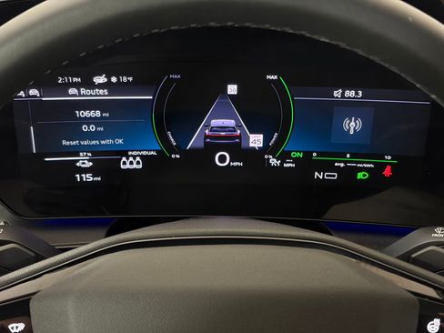 Certified 2025 Audi Q6 e-tron Premium Plus w/ Premium Plus image 18