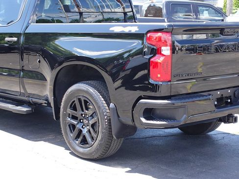 Used 2024 Chevrolet Silverado 1500 Custom AWD/4WD image 10