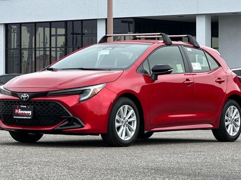New 2026 Toyota Corolla SE image 8
