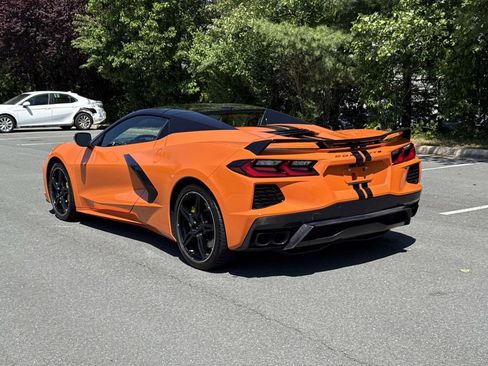 Used 2023 Chevrolet Corvette Stingray Premium Conv w/ Z51 Performance Package RWD image 20