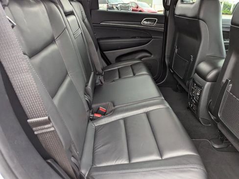 Used 2020 Jeep Grand Cherokee Limited RWD image 30