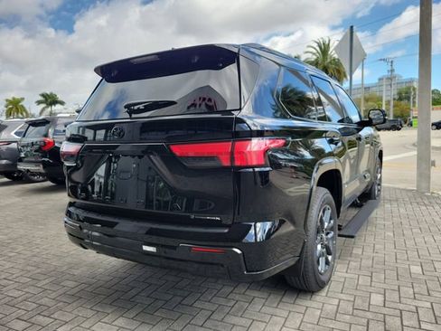 New 2026 Toyota Sequoia Platinum image 4