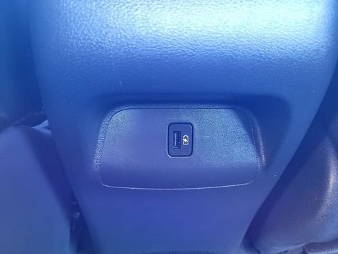 Used 2024 Nissan Sentra SV FWD image 13