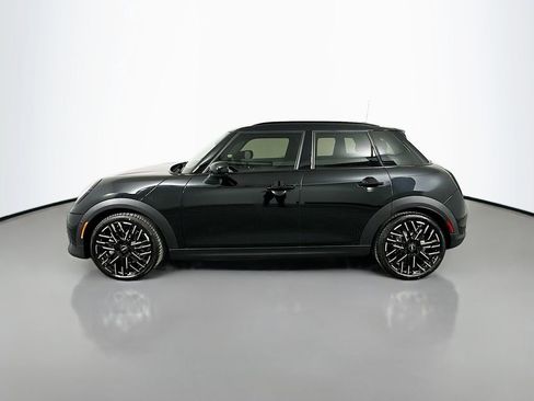 Certified 2025 MINI Cooper 4-Door Hardtop FWD image 8