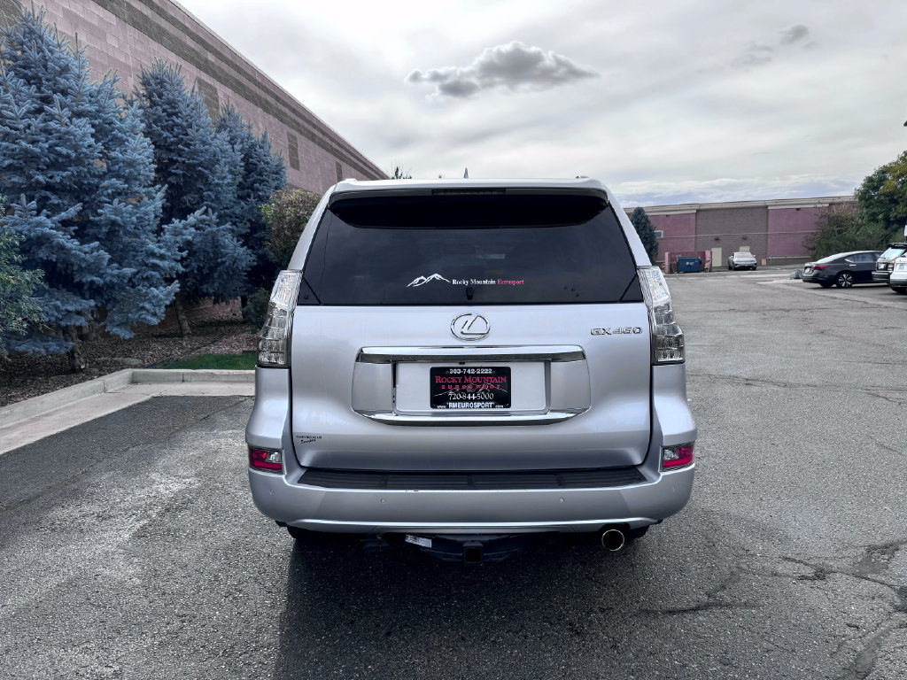 Used 2019 Lexus GX 460 Premium w/ Premium Package AWD/4WD image 10