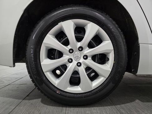 Used 2023 Toyota Corolla LE image 24
