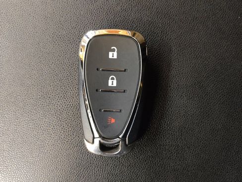 Used 2019 Chevrolet Equinox LT image 32