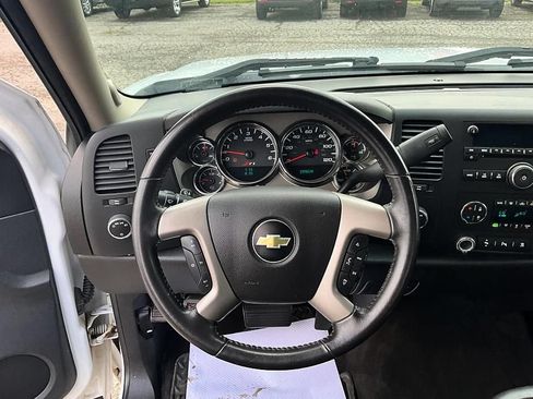 Used 2011 Chevrolet Silverado 1500 LT w/ All-Star Edition AWD/4WD image 32