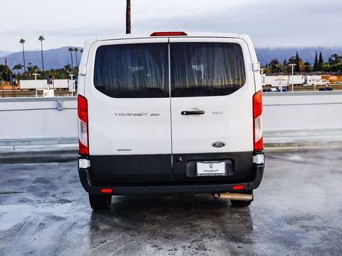 Used 2023 Ford Transit 350 XLT image 8