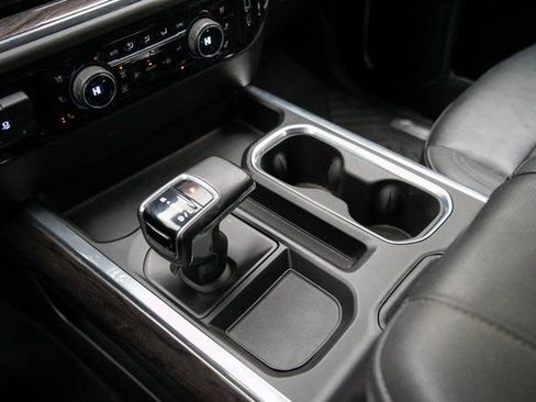 Used 2024 Chevrolet Silverado 1500 LTZ image 30