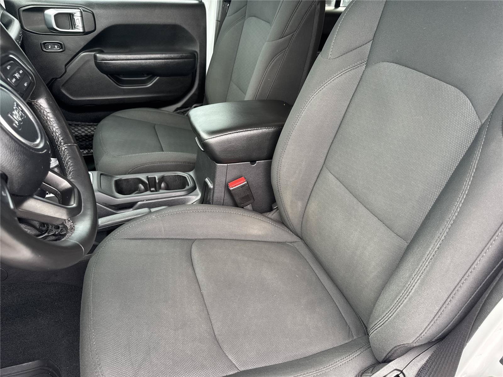 Used 2022 Jeep Wrangler Unlimited Sport AWD/4WD image 12