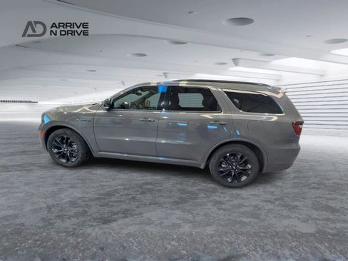 Used 2025 Dodge Durango R/T w/ Blacktop Package image 7
