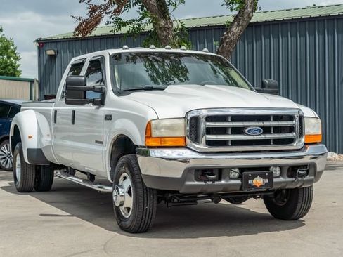 Used 2001 Ford F350 Lariat AWD/4WD image 8