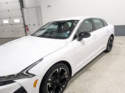 Used 2023 Kia K5 GT-Line w/ GT-Line Premium Package FWD image 7