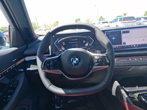 New 2027 BMW 530i RWD image 9