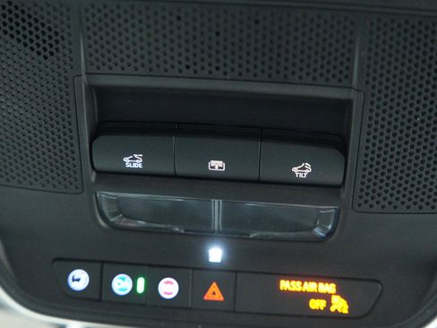 New 2026 GMC Terrain AT4 w/ Convenience Package III image 36