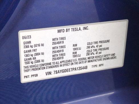 Used 2023 Tesla Model Y Long Range AWD/4WD image 29