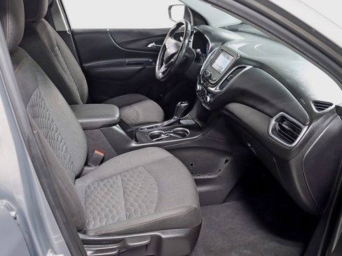 Used 2018 Chevrolet Equinox LT image 28