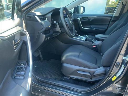 Certified 2024 Toyota RAV4 LE AWD/4WD image 9