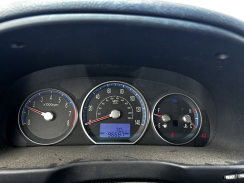 Used 2009 Hyundai Santa Fe GLS w/ Premium Pkg 3 AWD/4WD image 15