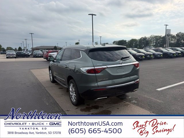 Used 2024 Buick Enclave Essence w/ Experience Buick Package AWD/4WD image 12