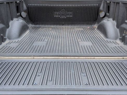 Used 2017 Ford F150 Lariat w/ Equipment Group 501A Mid image 39