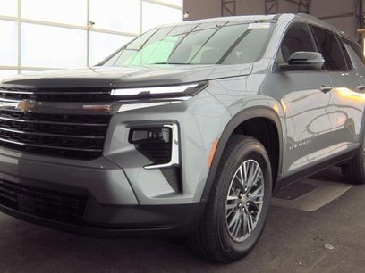 Certified 2025 Chevrolet Traverse LT