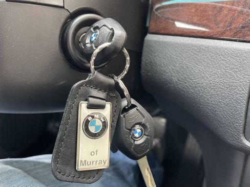 Used 2004 BMW 325xi Sedan AWD/4WD image 17
