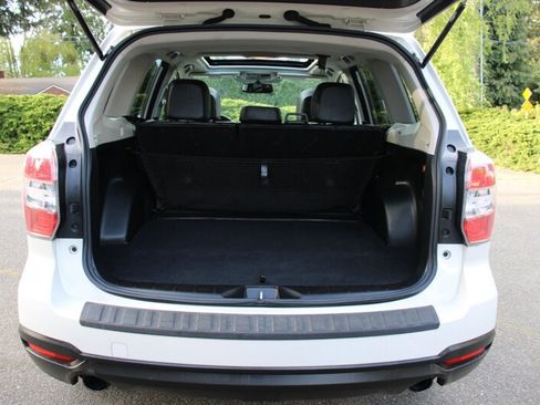 Used 2015 Subaru Forester 2.0XT Premium w/ Popular Package #2 AWD/4WD image 17