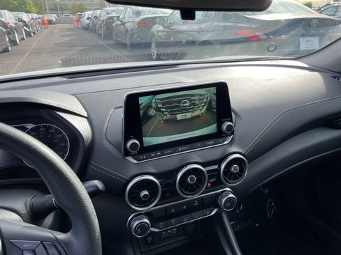 Used 2024 Nissan Sentra SV image 23