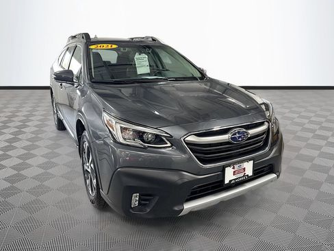 Certified 2021 Subaru Outback Limited w/ Popular Package #2 AWD/4WD image 3