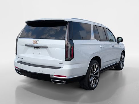 Used 2026 Cadillac Escalade Luxury w/ Touring Package AWD/4WD image 6