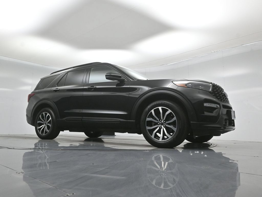 Used 2020 Ford Explorer ST AWD/4WD image 4