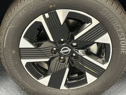 New 2026 Nissan Kicks SV w/ Cold Weather Package image 16