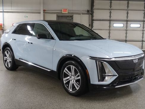 Used 2024 Cadillac Lyriq Tech AWD/4WD image 1